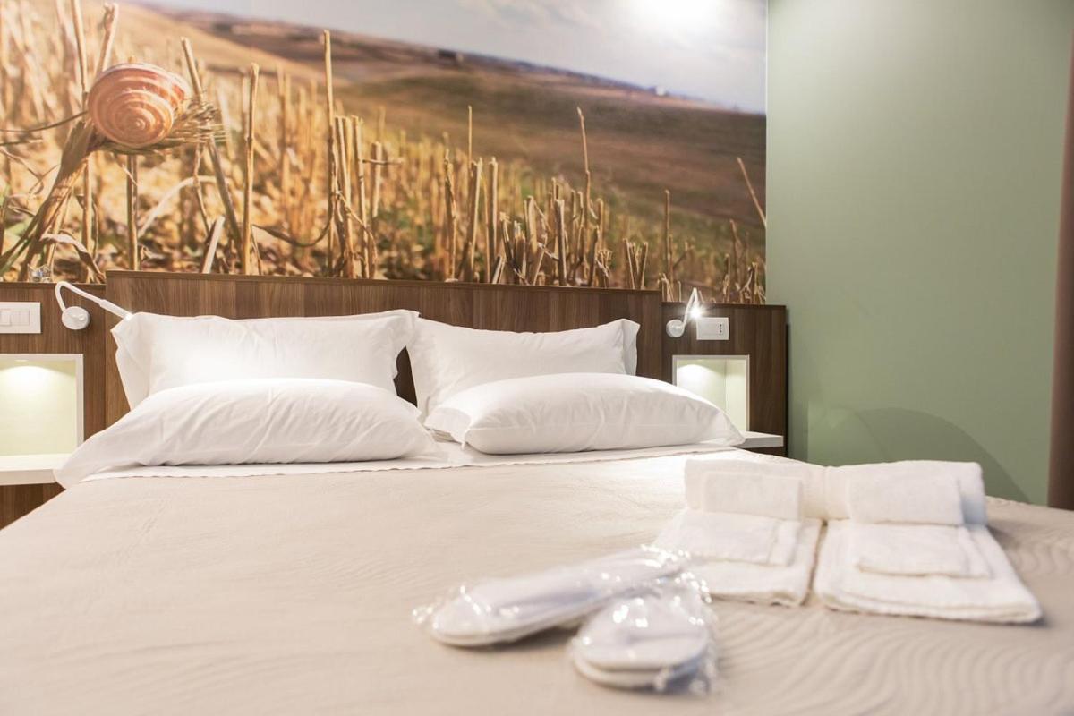 Le 2 Gravine Hotel Matera Exterior photo